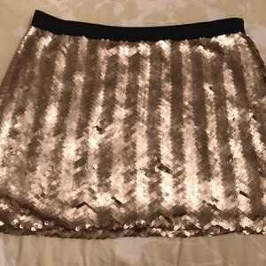 DKNYC gold sequin mini skirt